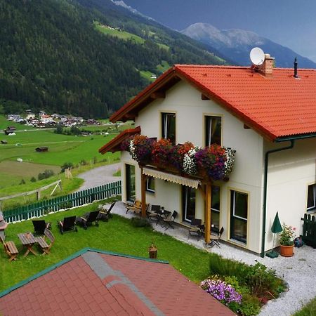 Chalet Olympia Neustift im Stubaital Buitenkant foto