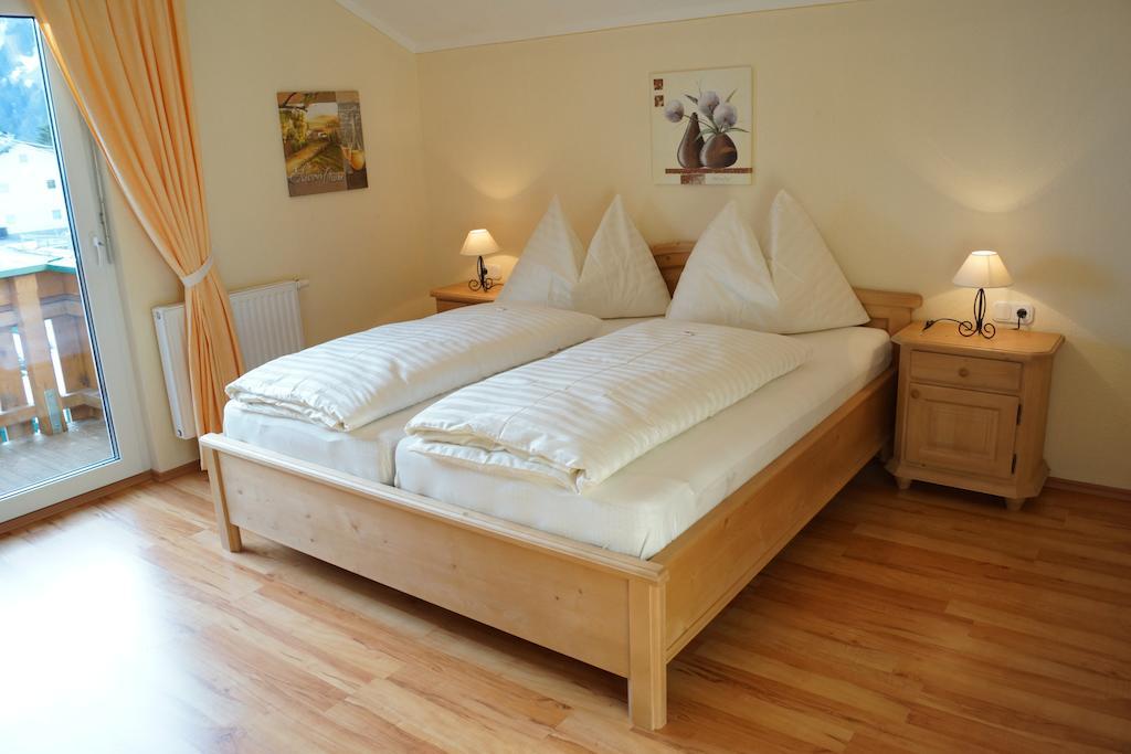 Chalet Olympia Neustift im Stubaital Kamer foto